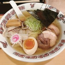 創業100年以上の寿司屋がこだわり抜いて仕上げたラーメン「中華そば三戒」