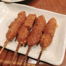 【名古屋グルメ】行列ができる串カツ屋「串かつラブリー」