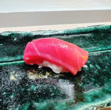 名古屋で立ち食い寿司が人気なお店がオープンした高級路線のお店「鮨 権左衛門」