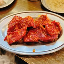 名古屋で深夜まで営業している人気の焼肉店「ヤキニク ぼんず 女子大店」